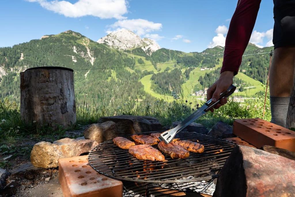 Gemuetliche Huette In Den Bergen Villa Sonnenalpe Nassfeld Kültér fotó